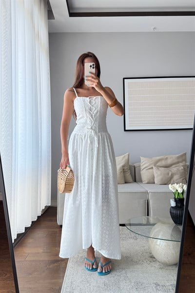 ÖNÜ YIRTMAÇLI FİSTO ELBİSE