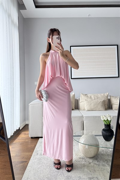 SIRT DEKOLTELİ HALTER YAKA TASARIM ELBİSE-PEMBE