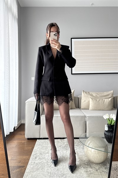 SİYAH DANTEL DETAYLI BLAZER CEKET