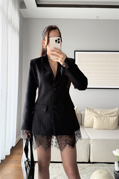 SİYAH DANTEL DETAYLI BLAZER CEKET