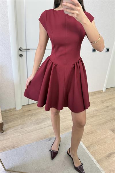 TASARIM ARKA DEKOLTELİ BORDO ELBİSE