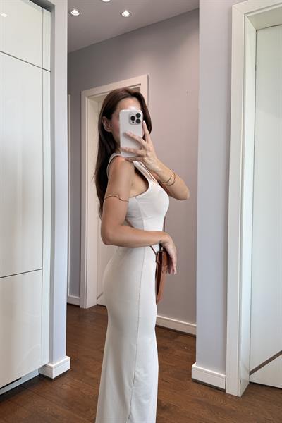 TOPARLAYICI KUMAŞ ELBİSE TAŞ