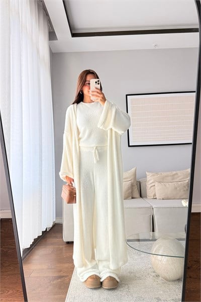 YUMUŞAK DOKULU 3LÜ TRİKO TAKIM