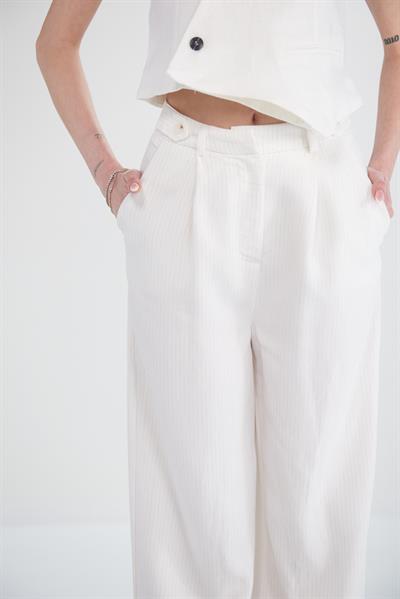 Çizgi Detaylı Bol Paça Pantolon