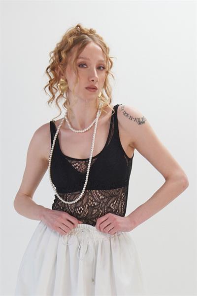 Dantel Detaylı Bodysuit