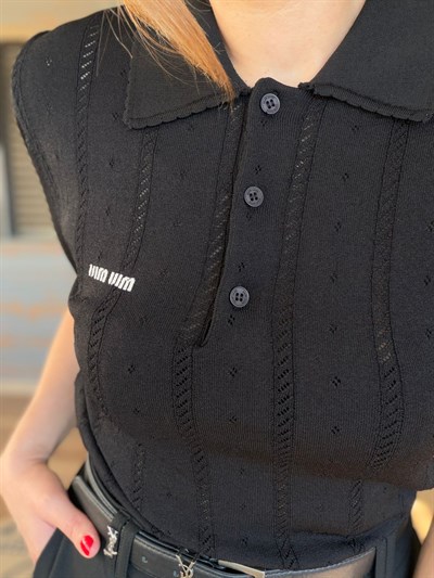 Desenli Yakalı Triko T-Shirt