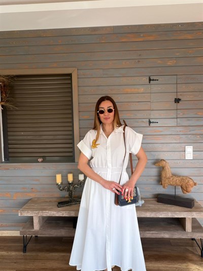 Göğüs Taş İşlemeli Bel Büzgülü Elbise