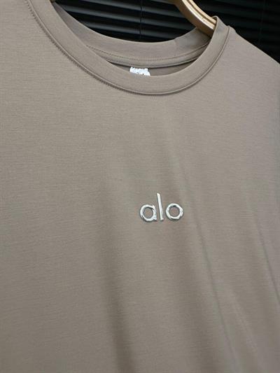 Gümüş Logolu Basic T-Shirt