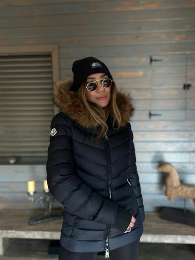 Kolda Nakış Logolu Kapşonu Kürklü Micro Jel Mont