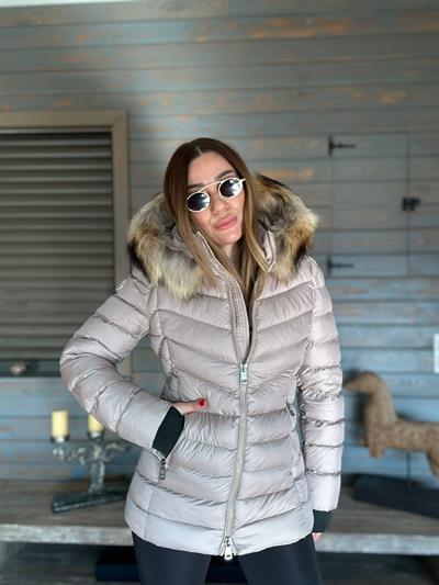 Kolda Nakış Logolu Kapşonu Kürklü Micro Jel Mont