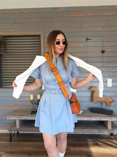 Kuşak Detaylı V Yaka Mini Elbise