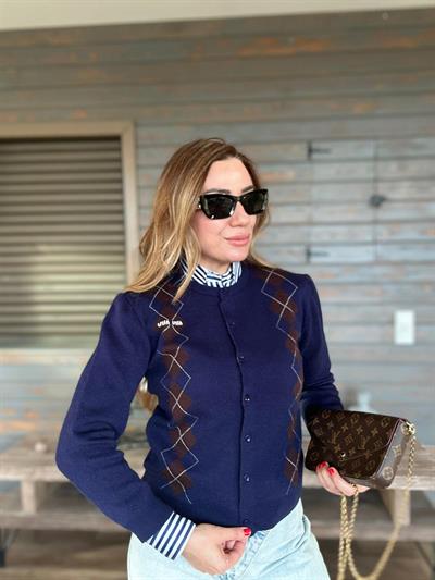 Nakış Logolu Dijital Baskılı Hırka