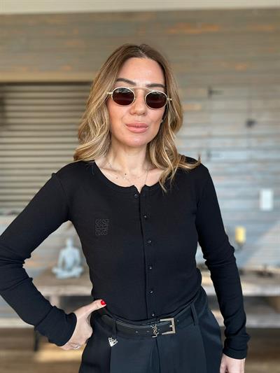 Nakış Logolu Düğmeli Kazak