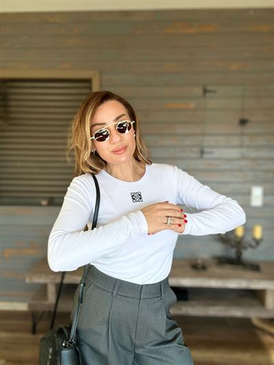 Nakış Logolu Kazak