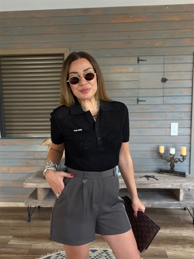 Nakış Logolu Örme Triko Yakalı T-Shirt