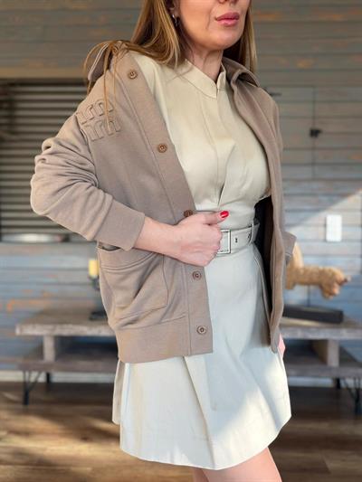 Nakış Logolu Yakalı Ceket