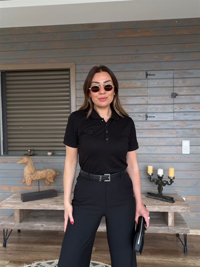 Nakış Logolu Yakalı T-Shirt