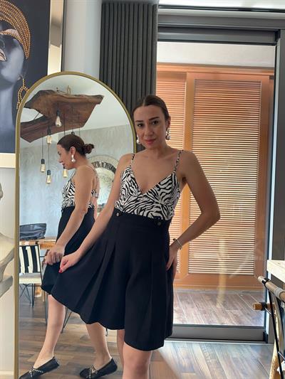 Omuz Askılı Desenli Bluz