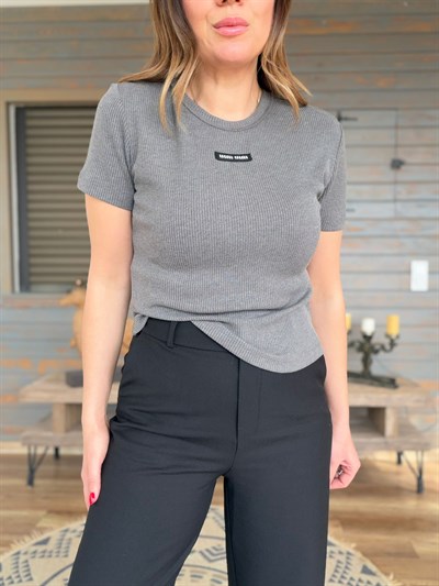 Ön Orta Armalı Bisiklet Yaka T-Shirt