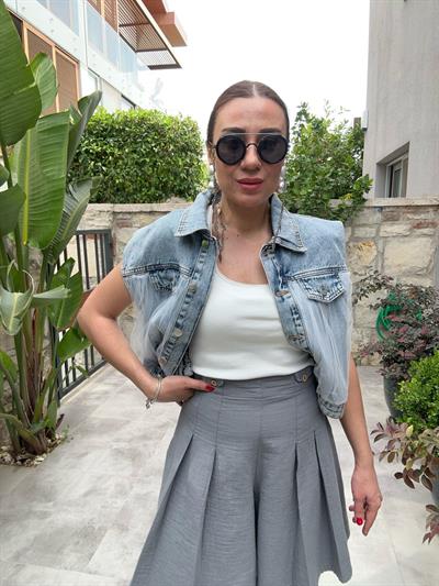 Pileli Müslin Kumaş Şort