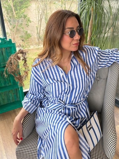 Taş İşlemeli Kemerli Çizgili Elbise