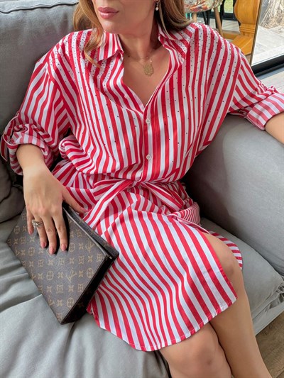 Taş İşlemeli Kemerli Çizgili Elbise