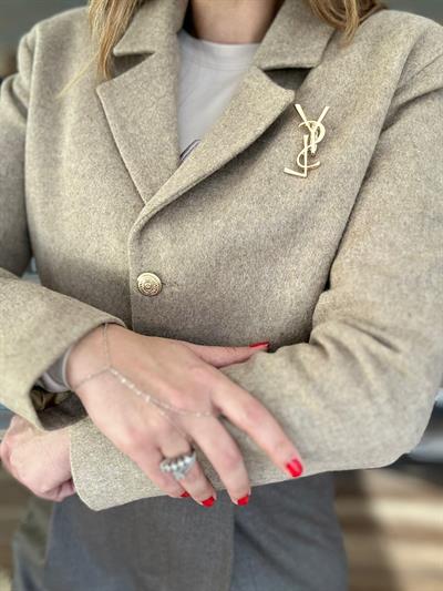 Yakalı Düğme Detaylı Blazer Ceket