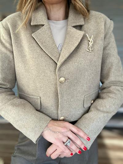 Yakalı Düğme Detaylı Blazer Ceket