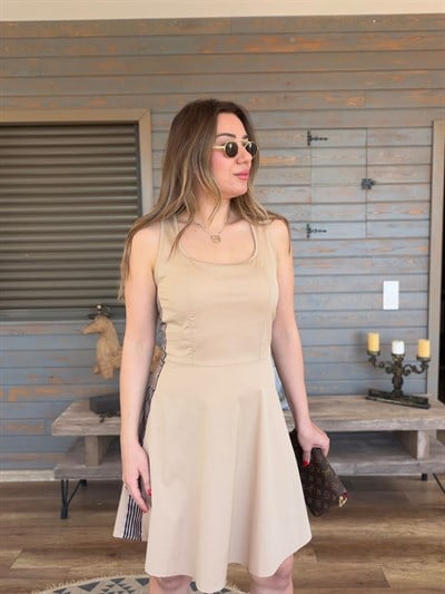 Yanları Şerit Detaylı Askılı Elbise