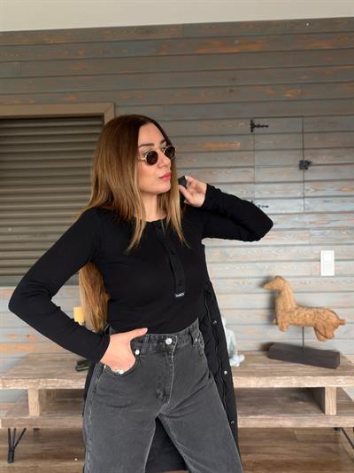 Yarım Düğmeli Kazak