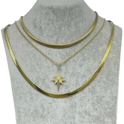 Aurora – Çelik Koleksiyon Gold Renkli Kuzey Yıldızı Figürlü 3lü Kolye Seti