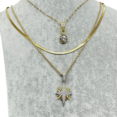 Stellara – Çelik Koleksiyon Gold Renkli Kuzey Yıldızı Figürlü Çoklu Kolye Seti