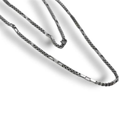 Strukt – 316L Çelik Gümüş Renkli Desenli Erkek Kolye