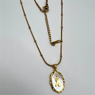 Marella – Çelik Koleksiyon Gold Renkli Kurdele Figürlü Sedef Görünümlü Kolye