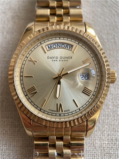 David Guner San Diego 34 mm Kadın Kol Saati Altın Renk Çelik Kordon Gold Kadran