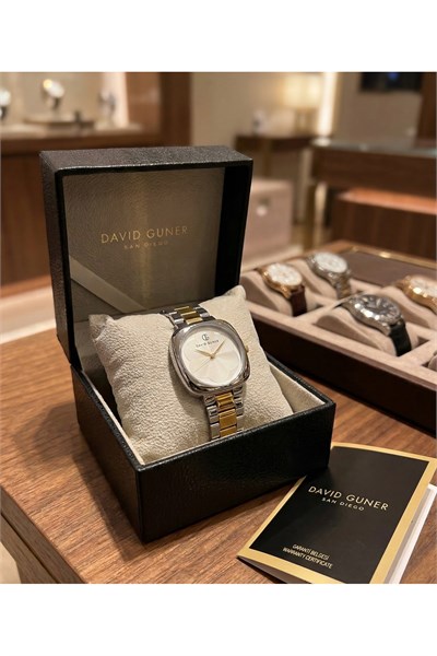 Kadın Kol Saati 31 mm Çift Renk Çelik Kordon Kare Kasa Desenli Şık Saat