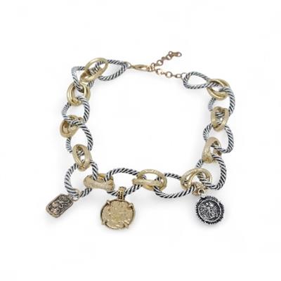 Nerina – VIP Koleksiyon Çift Renkli Madalyon Detaylı Zincir Kolye