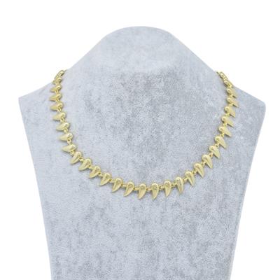 Nyra (Gold) – Çelik Koleksiyon Gold Renkli Gotik Form Kolye