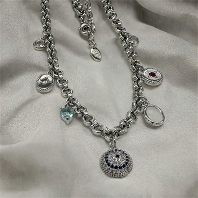 Elizia – VIP Koleksiyon Gümüş Renkli Nazar Boncuğu Esintili Figürlü Kolye