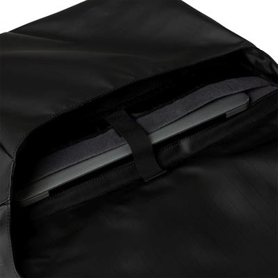 The North Face  Base Camp Voyager Messenger Bag Nf0A81Dpkt01
