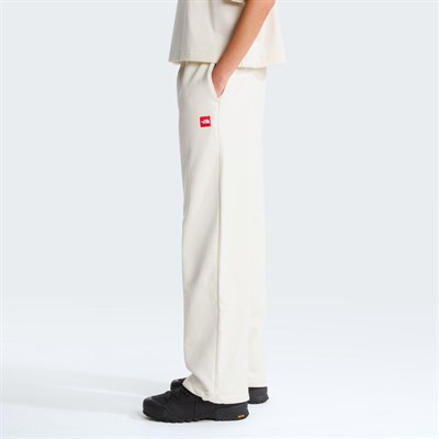 The North Face W TNF Red Box Sweatpants Kadın Pantolon NF0A8EG2QLI1