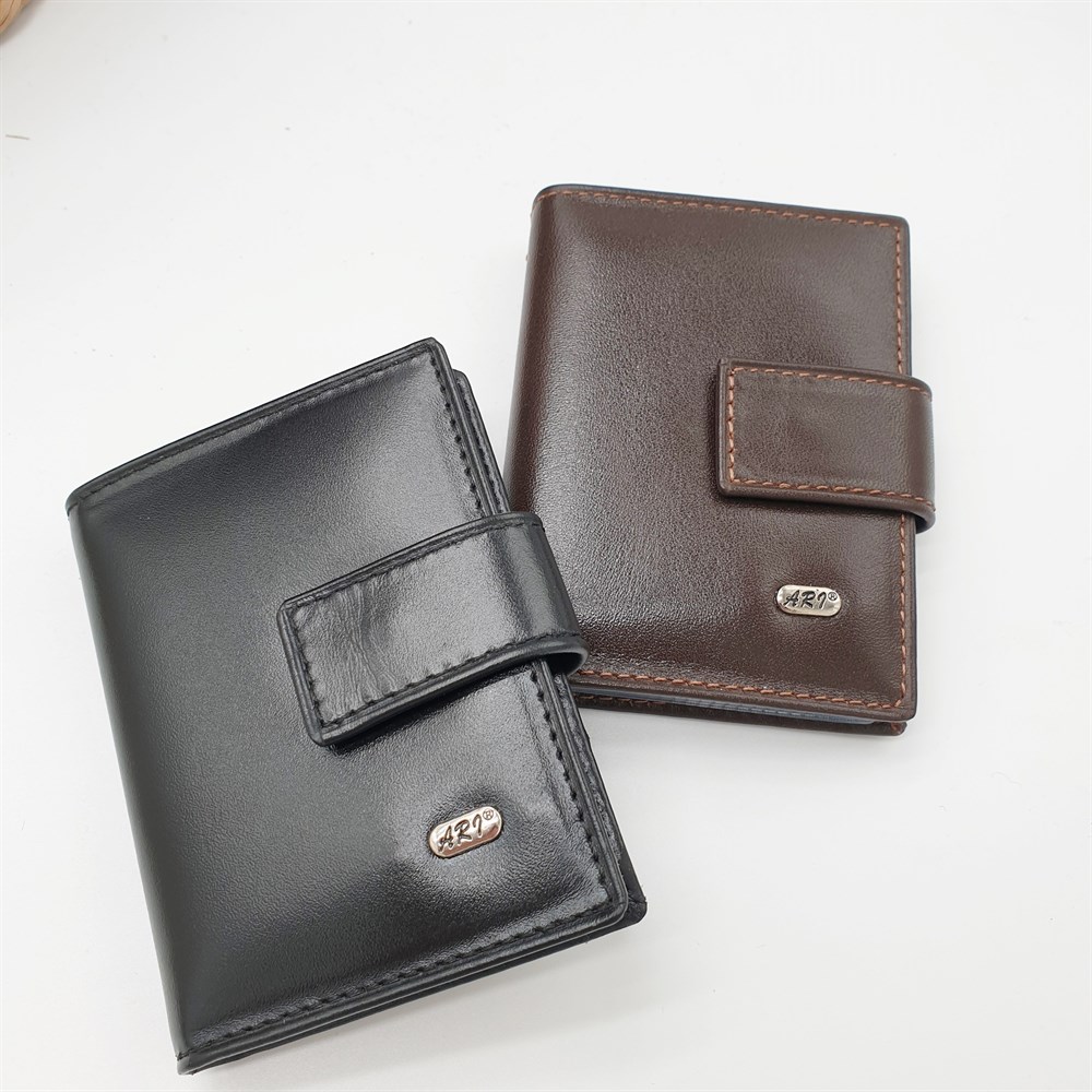 Çıtçıtlı Deri Kartlık 