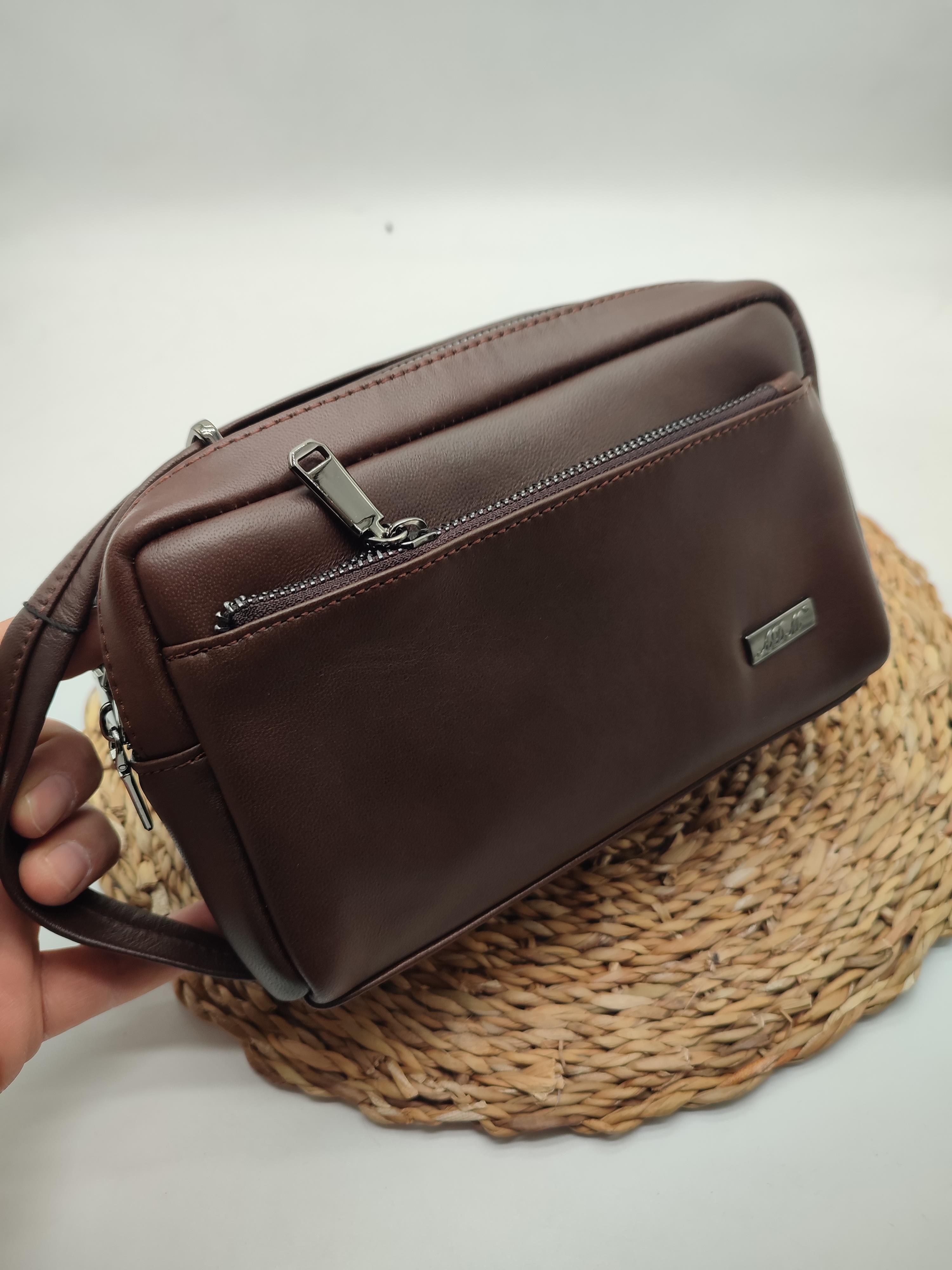 Fındık Renk Deri El Tutma Çantası