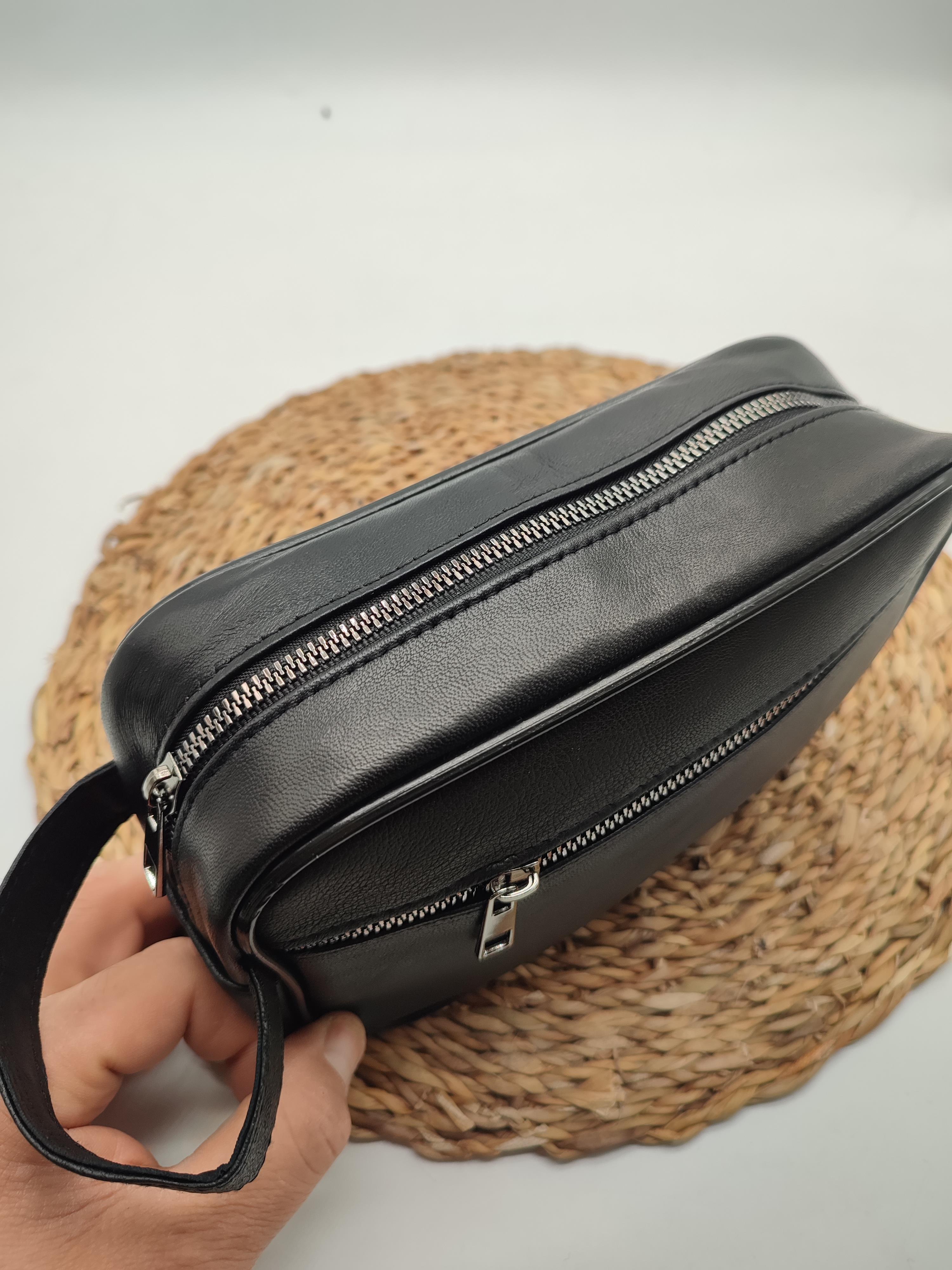 Deri  El Tutma Çantası Siyah Renk 