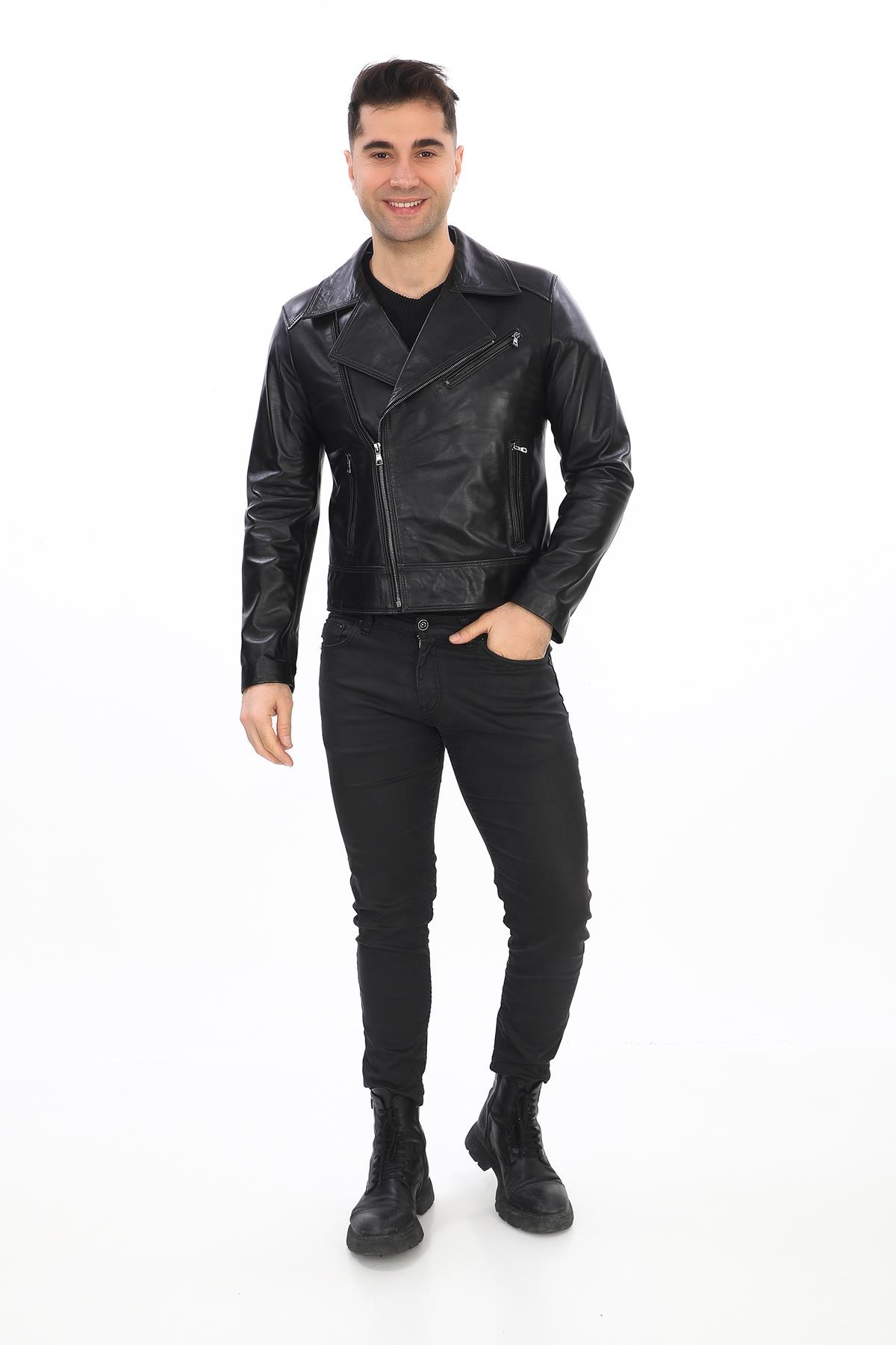 Kruvaze Yaka Fit Kesim Erkek Spor Mont