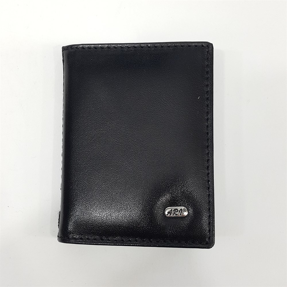 Siyah Renkte Dikey Model Hakiki Deri Kartlık