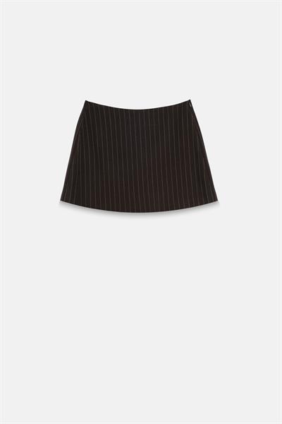 Kadın Acı Kahve Çizgili Şort Etek