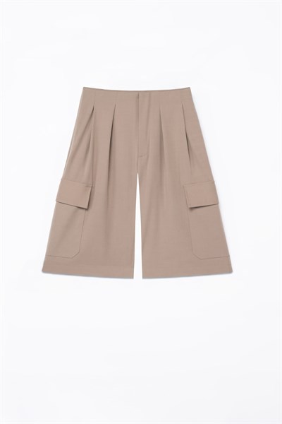 Kadın Bej Bermuda Şort