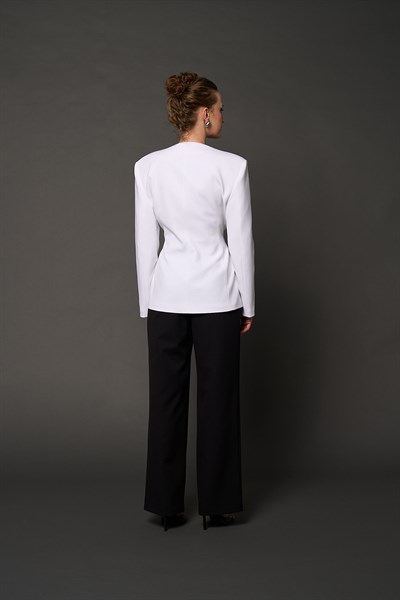 Kadın Beyaz Yakasız Drapeli Blazer