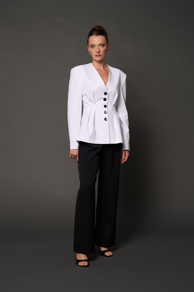 Kadın Beyaz Yakasız Drapeli Blazer